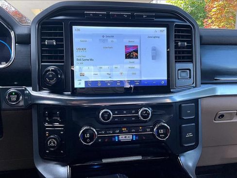 Used 2021 Ford F150 Lariat w/ Equipment Group 502A High AWD/4WD image 13