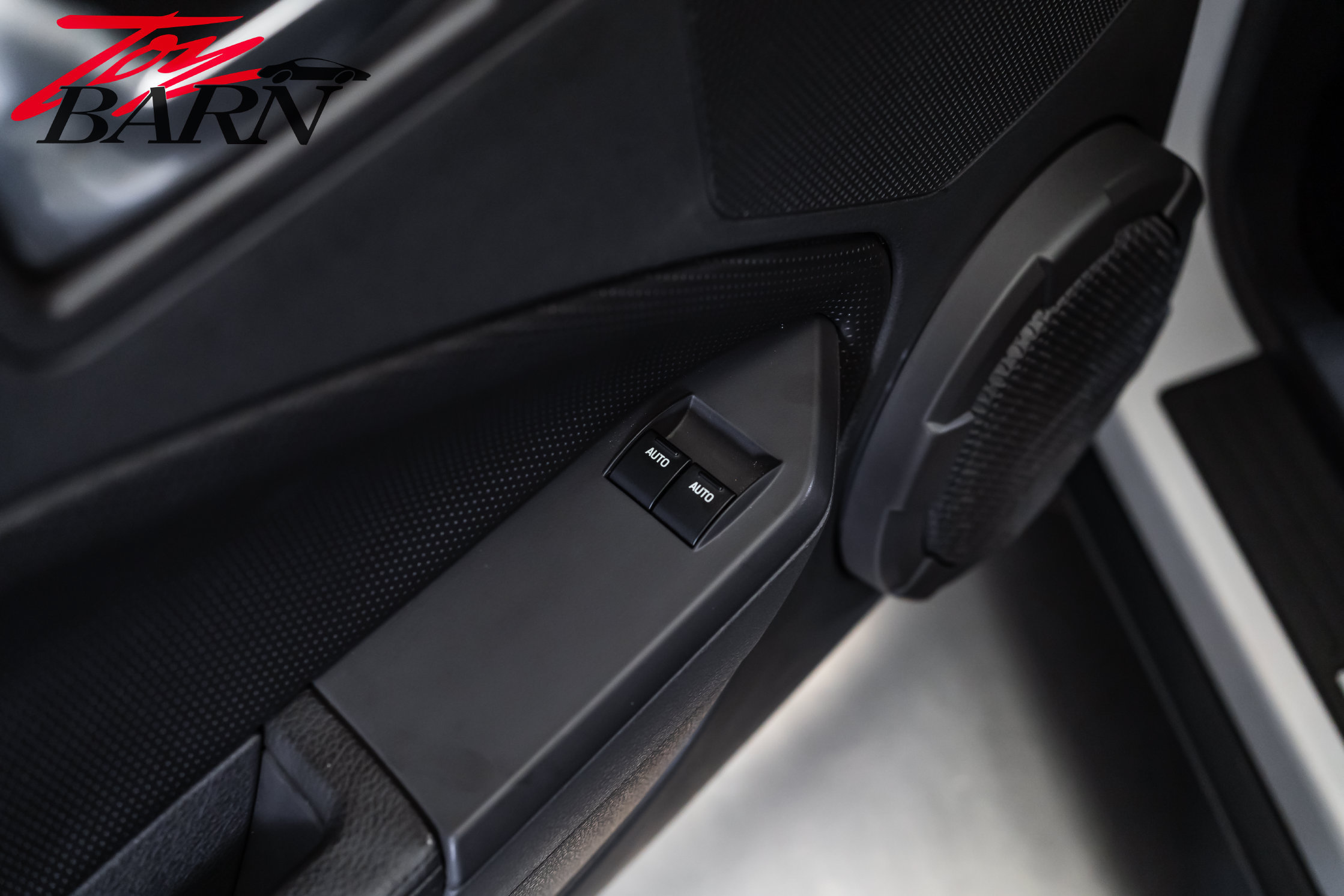 Used 2008 Ford Mustang Shelby GT500 RWD image 19