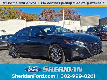 Used 2023 Nissan Altima 2.5 SV w/ SV Premium Package