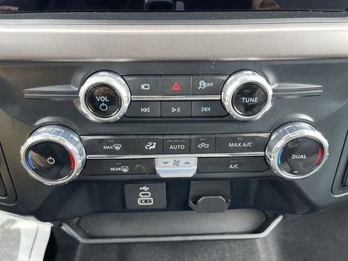 Used 2025 Ford F150 XLT w/ Equipment Group 301A Standard image 20