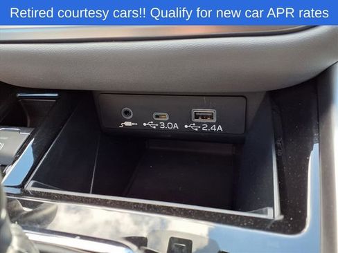 Certified 2025 Subaru Outback Premium image 16