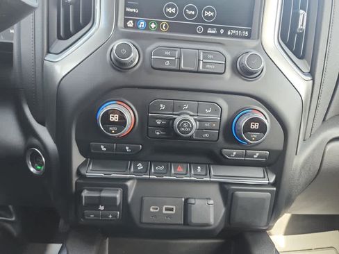 Used 2021 Chevrolet Silverado 1500 LT Trail Boss w/ Bed Protection Package image 25