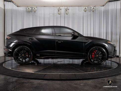 Used 2024 Lamborghini Urus S image 17