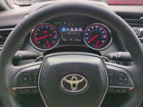 Used 2018 Toyota Camry XSE w/ Audio Package FWD image 29