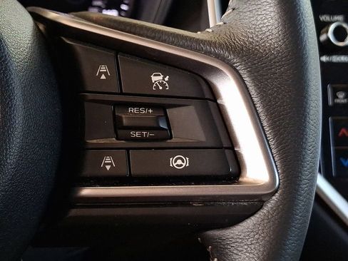 Certified 2025 Subaru Ascent Premium AWD/4WD image 22