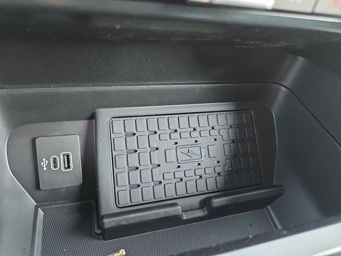 New 2025 Ford F150 XLT w/ Equipment Group 302A MID image 36