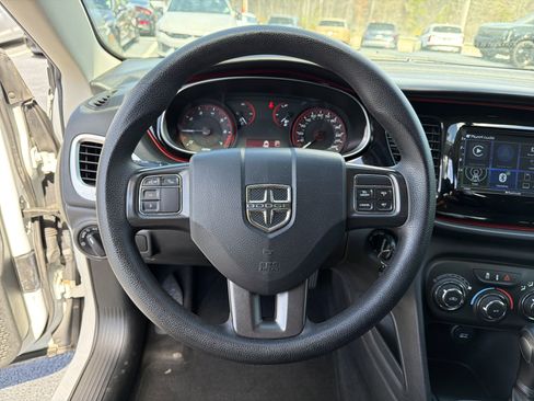 Used 2016 Dodge Dart SXT image 22