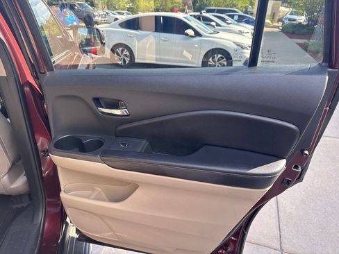 Used 2016 Honda Pilot EX-L image 19