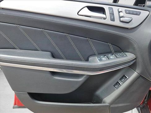 Used 2017 Mercedes-Benz GLS 63 AMG 4MATIC image 17