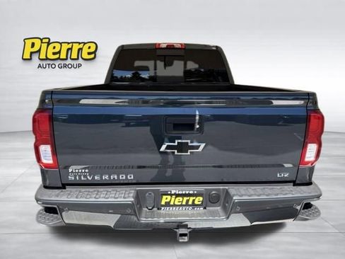 Used 2017 Chevrolet Silverado 1500 LTZ Z71 w/ LTZ Plus Package AWD/4WD image 3