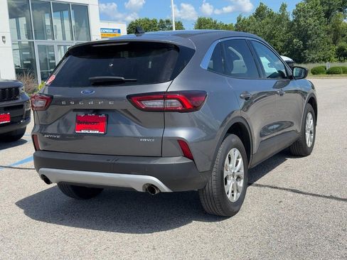 Used 2023 Ford Escape Active AWD/4WD image 4