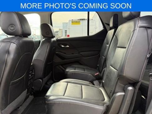 Used 2018 Chevrolet Traverse LT image 11