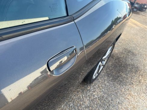 Used 2022 Dodge Challenger SXT w/ Plus Package image 13