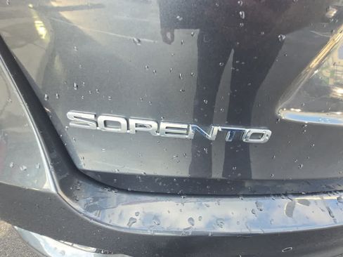 Used 2019 Kia Sorento EX FWD image 64