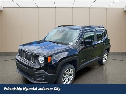Used 2018 Jeep Renegade Latitude w/ Popular Equipment Group