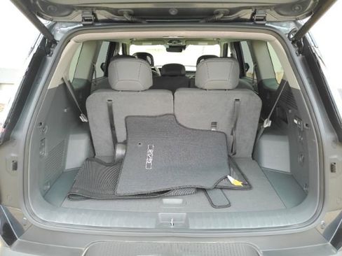 Used 2025 Kia EV9 Wind image 26