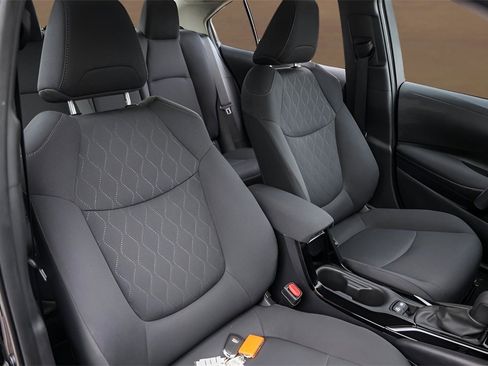 Used 2022 Toyota Corolla LE image 53