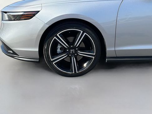 Used 2023 Honda Accord Sport image 27