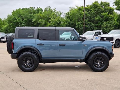 Used 2022 Ford Bronco Wildtrak image 4