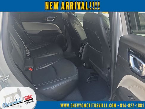 Used 2025 Jeep Compass Limited image 10