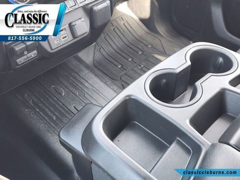 Used 2022 GMC Sierra 2500 SLE w/ SLE Value Package; image 60