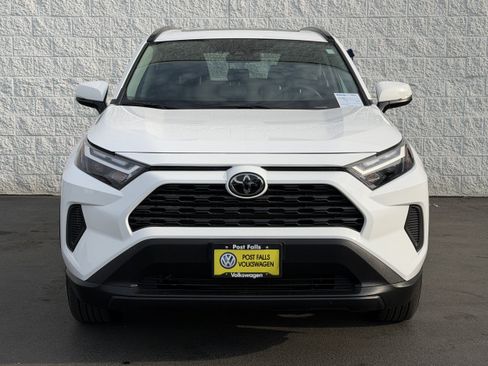 Used 2025 Toyota RAV4 XLE w/ Convenience Package AWD/4WD image 2