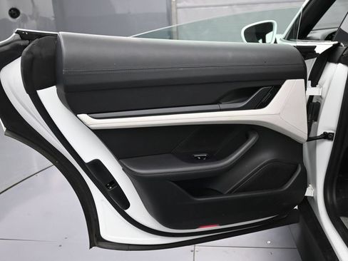 Certified 2020 Porsche Taycan 4S AWD/4WD image 21