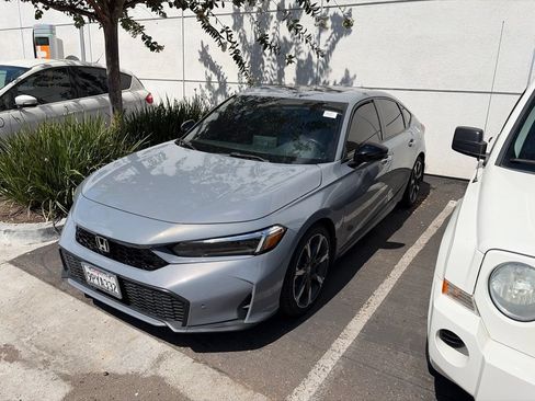 Used 2025 Honda Civic Sport Touring image 4