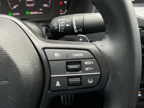 Used 2025 Honda Accord Sport image 14