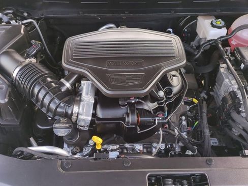 Used 2025 Cadillac XT6 Premium Luxury image 20