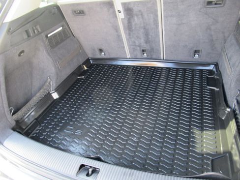 Used 2018 Audi Q5 2.0T Premium Plus w/ Premium Plus Package image 16