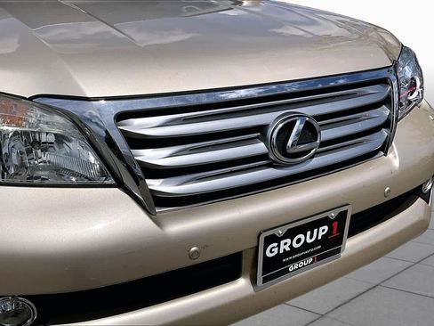 Used 2010 Lexus GX 460 Premium AWD/4WD image 25