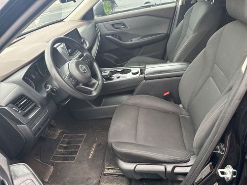 Used 2023 Nissan Rogue S AWD/4WD image 5