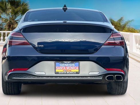 Used 2023 Genesis G70 2.0T image 5