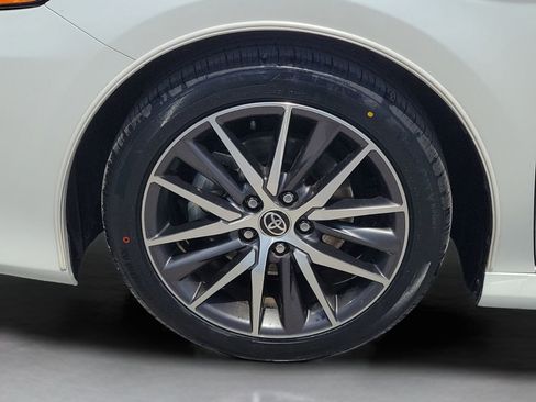 Used 2023 Toyota Camry XLE image 10