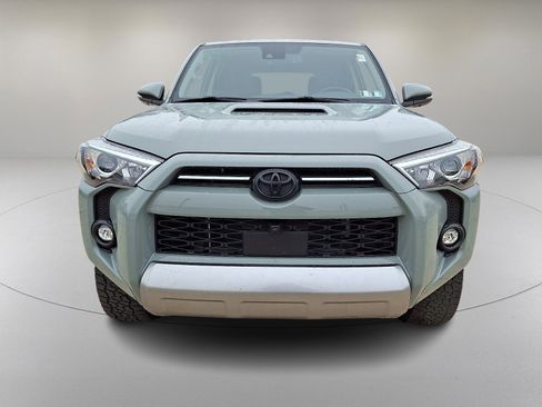 Used 2023 Toyota 4Runner TRD Off-Road Premium w/ Off Road Premium Plus Package image 3