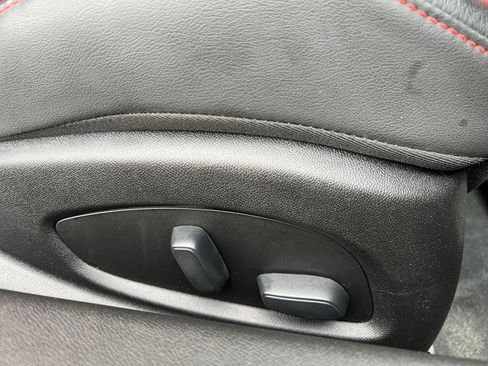 Used 2019 Chevrolet Camaro SS image 16