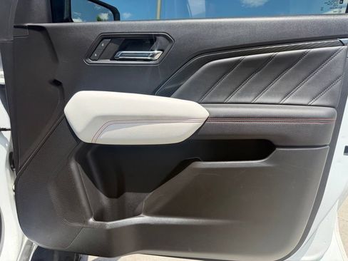 Used 2023 GMC Canyon AT4X AWD/4WD image 29