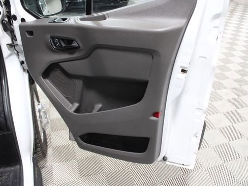 Used 2022 Ford Transit 350 XLT image 18