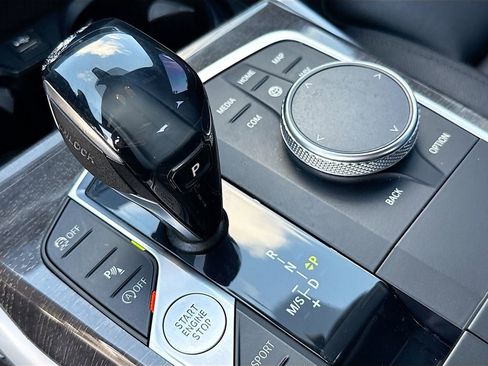 Used 2020 BMW 330i Sedan w/ Driving Assistance Package image 28