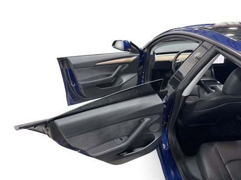 Certified 2023 Tesla Model 3 Standard Range RWD image 10