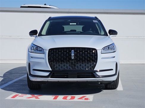 New 2026 Lincoln Corsair Reserve w/ Jet Appearance Package image 2