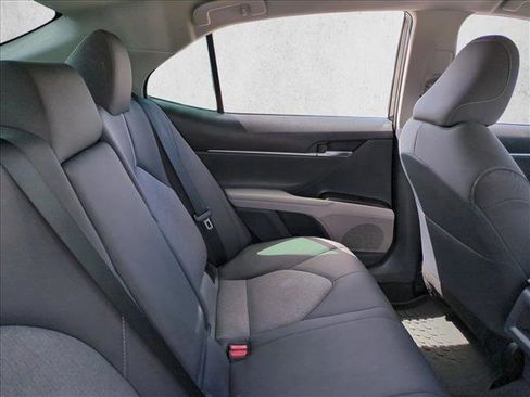 Used 2023 Toyota Camry LE FWD image 18