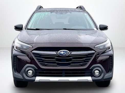 Used 2023 Subaru Outback Limited image 2