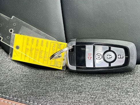 Used 2023 Ford Bronco Sport Outer Banks w/ Tech Package image 35