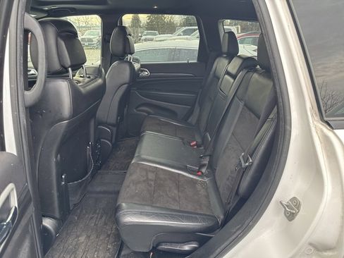 Certified 2021 Jeep Grand Cherokee Laredo X image 8