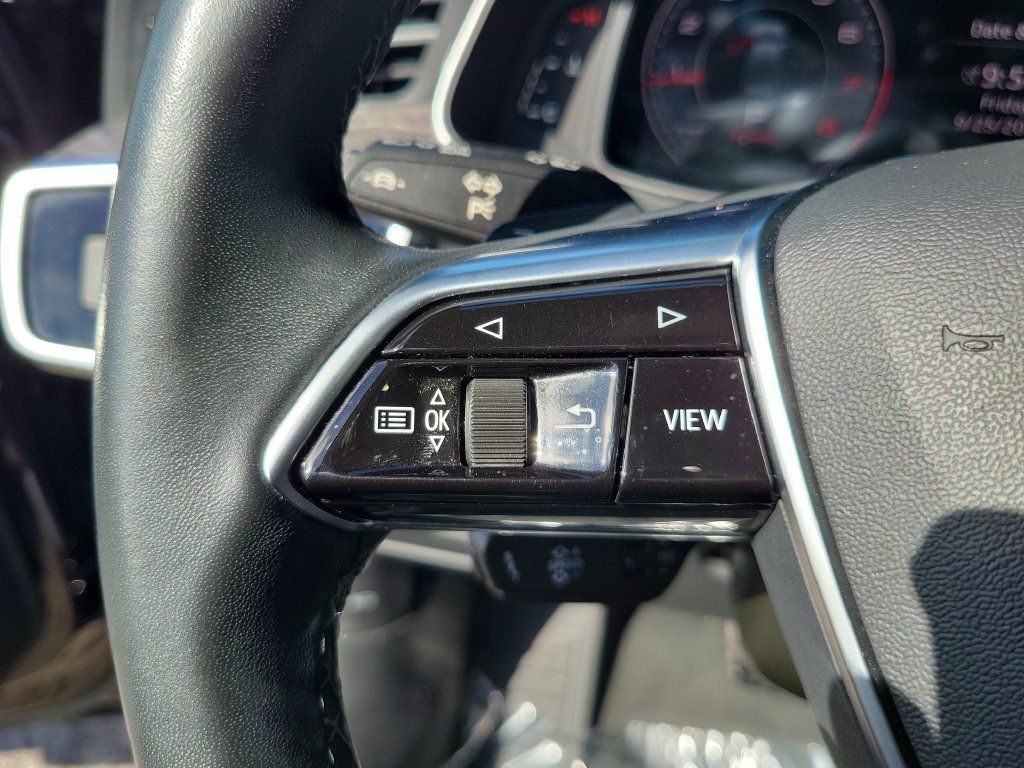 Used 2024 Audi A6 Premium Plus AWD/4WD image 32