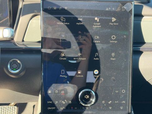 New 2026 GMC Terrain AT4 w/ Convenience Package III image 38