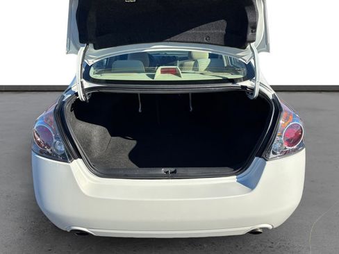 Used 2010 Nissan Altima 2.5 S w/ Convenience Plus Pkg image 24
