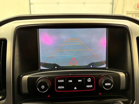 Used 2015 GMC Sierra 1500 SLE w/ SLE Value Package image 22